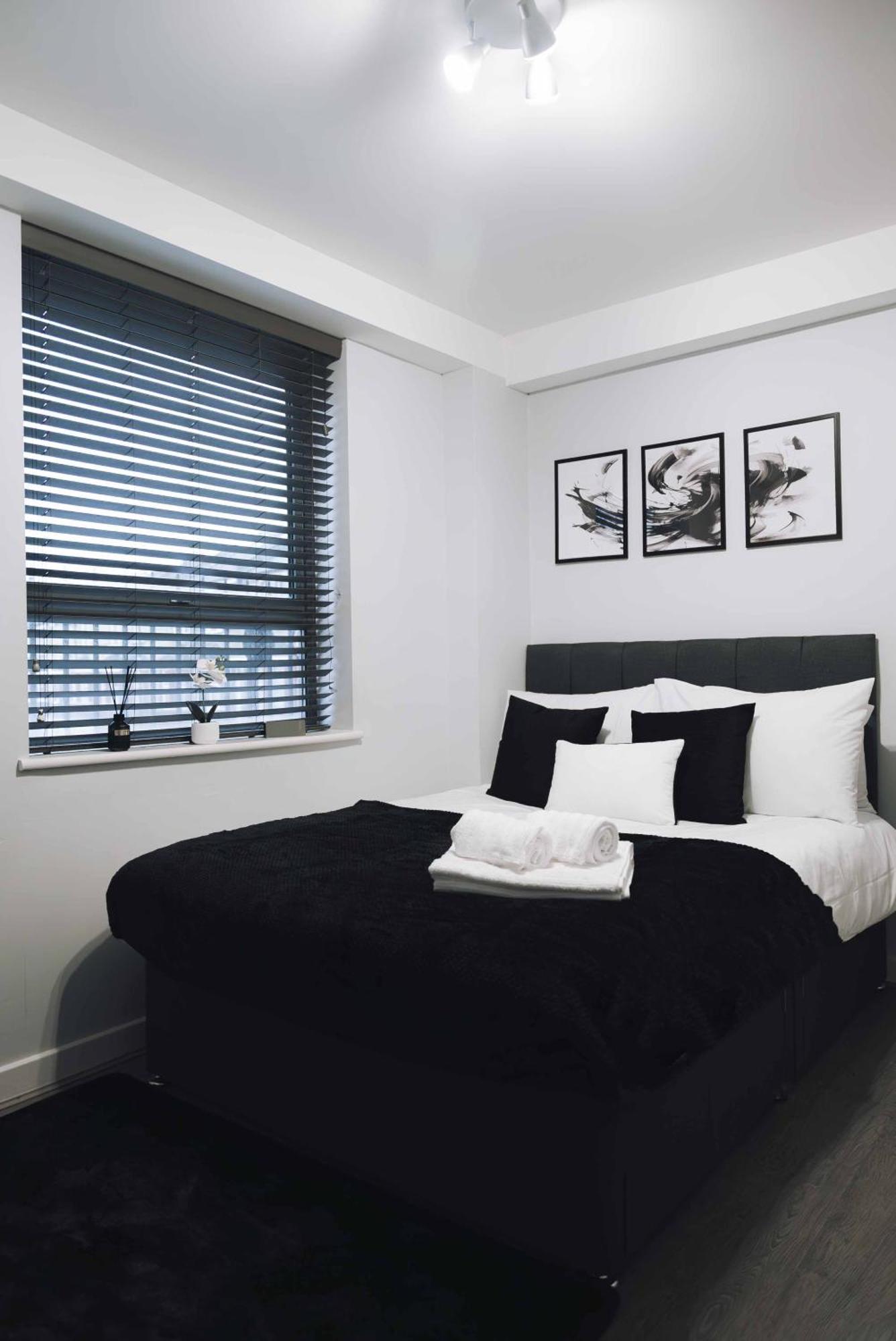 Stylish 2-Bed In Stratford Apartment ลอนดอน ภายนอก รูปภาพ